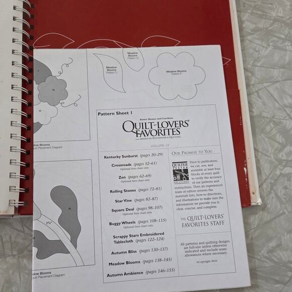 Better Homes and Gardens Quilt-Lovers Favorites Book 2010 - Picture 7 of 8